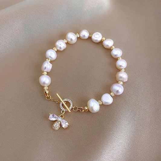 Pearl String Bracelet