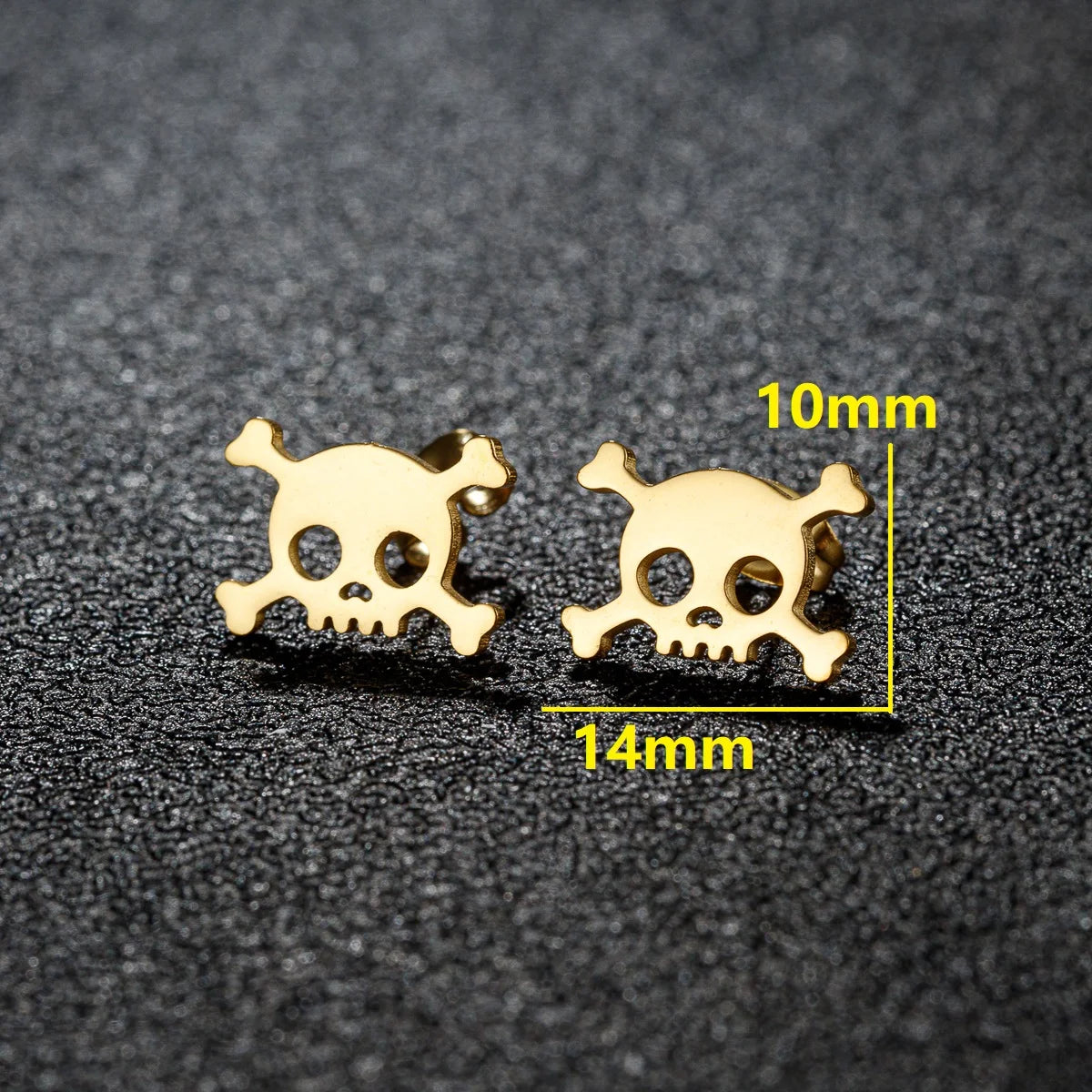 Dreadful Hollow Skull Studs